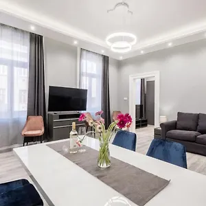 Appart hôtel Prime Star Deak Ter Modern Luxury Budapest
