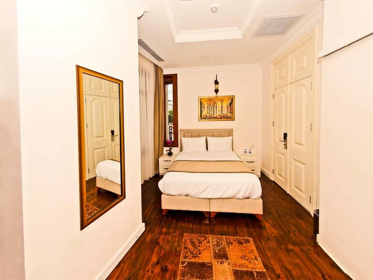 Nusretbey Hotel Istanbul 2*,